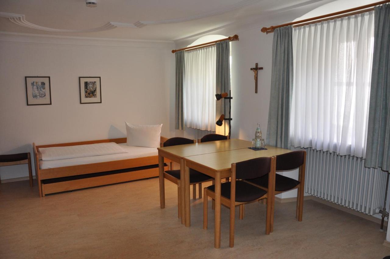 Hotel Gaestehaus Der Katholischen Akademie *